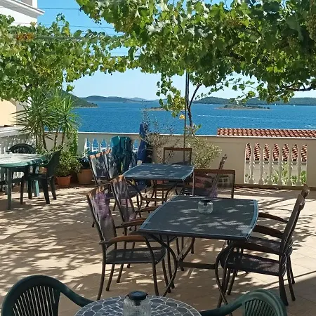 Buki-sea View Apartament *