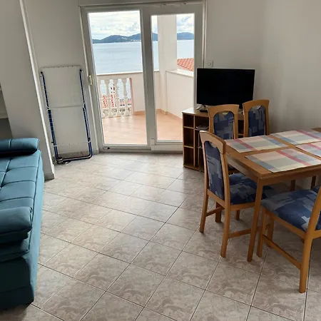 Buki-sea View Apartman *