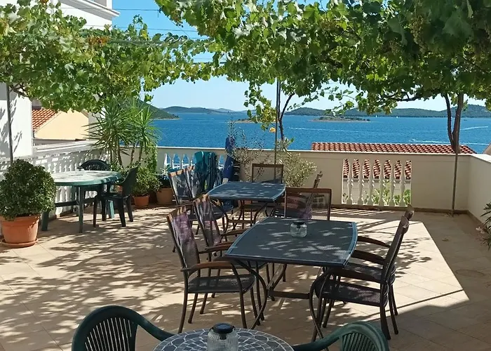 Buki-sea View Apartamento *