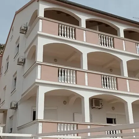 Apartment Buki-sea View