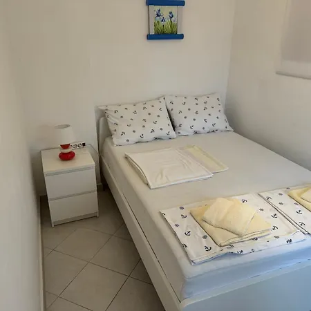 Buki-sea View דירה