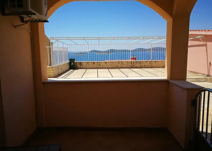 Buki-sea View *